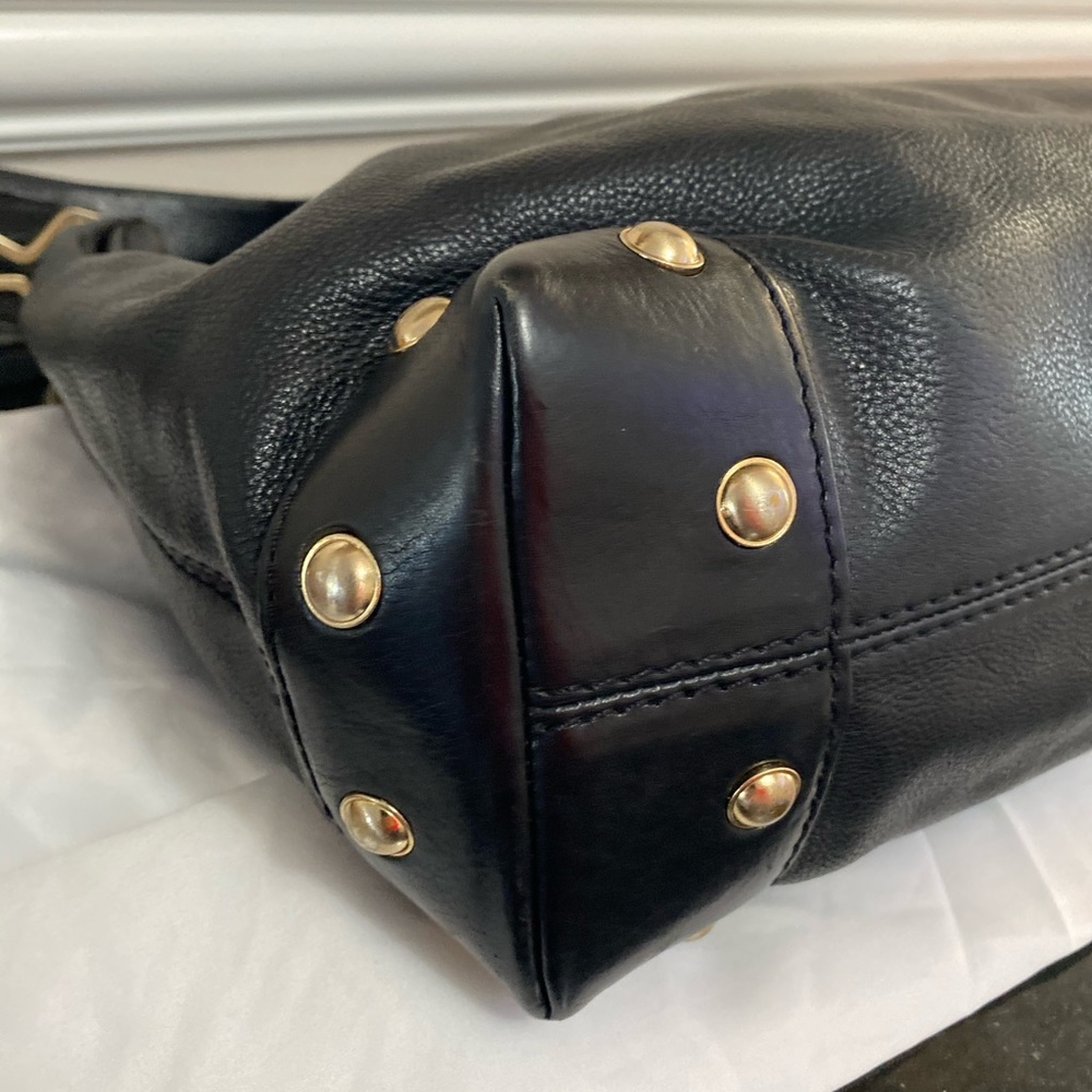 Michael Kors leather shoulder bag - Picture 4 of 10